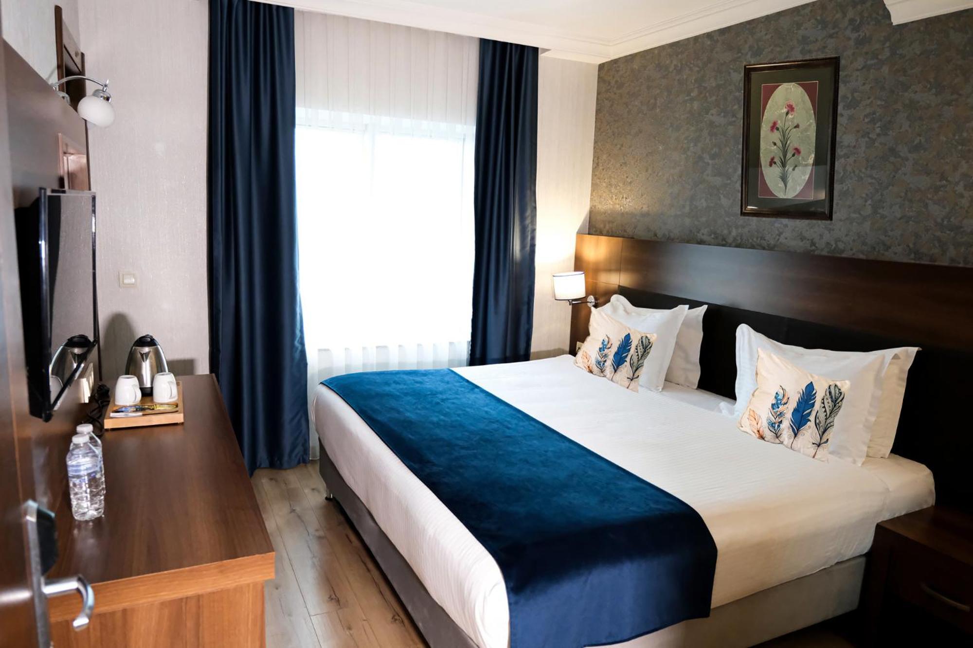 Rhiss Hotel Bostanci Istanboel Buitenkant foto